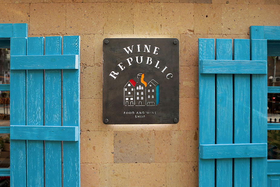 WINE REPUBLIC BRANDING