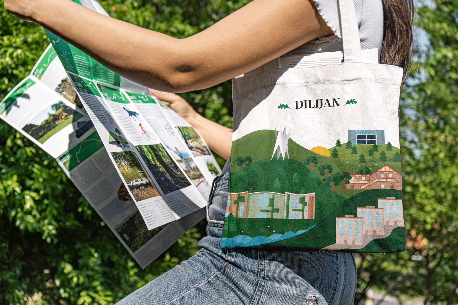 DILIJAN TOURIST INFORMATION CENTER PRINT MATERIALS 